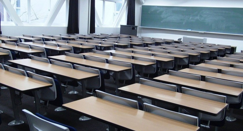 Stołeczne szkoły ponadpodstawowe przed najtrudniejszym od lat rokiem szkolnym