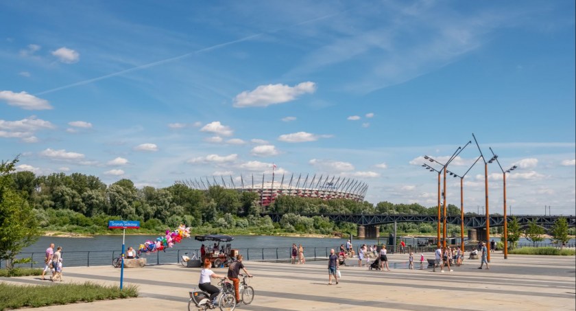 Dokąd rowerem w Warszawie? Najpopularniejsze trasy i ścieżki