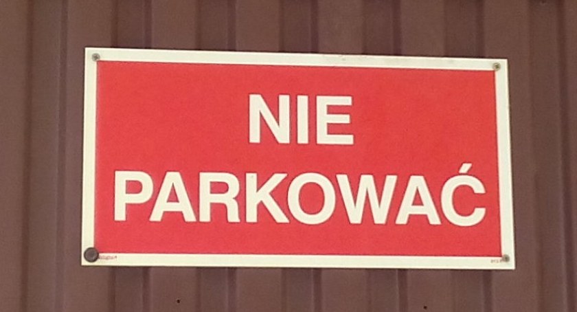 Gdzie kupić znak zakazu parkowania?