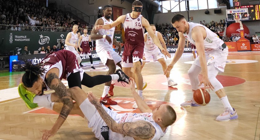 Energa Basket Liga: Legia Warszawa vs Spójnia Stargard – spotkanie pełne emocji! (ZDJĘCIA I FILM)