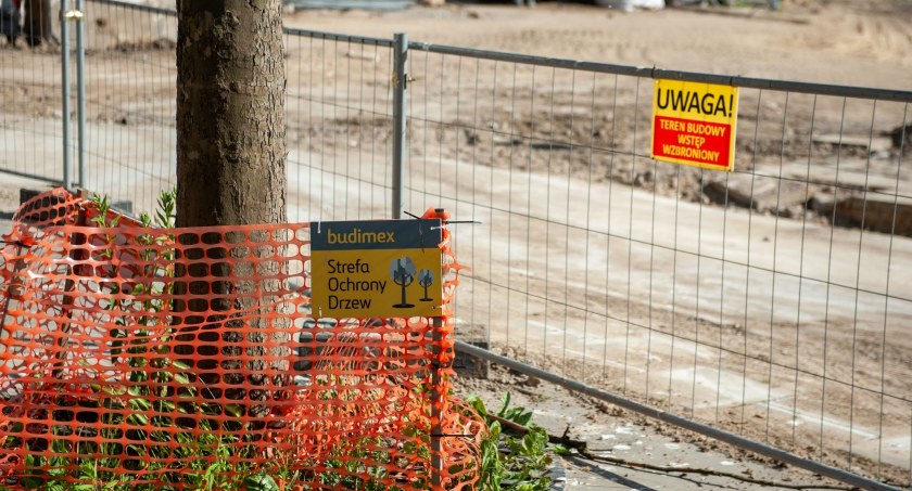 Tramwaj do Wilanowa. Praca wre na Placu Unii Lubelskiej [ZDJĘCIA]