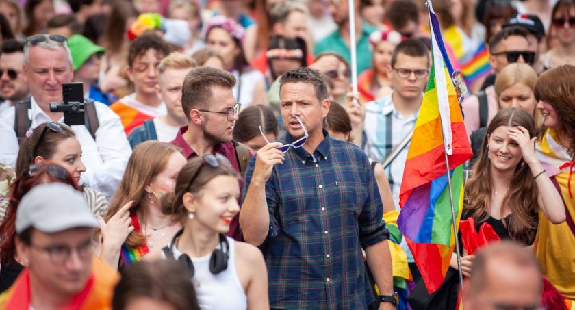 Parada Równości znowu przeszła przez Warszawę [FOTORELACJA]