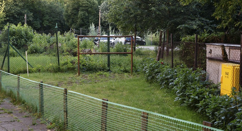 Zabytkowy trzepak na Powiślu