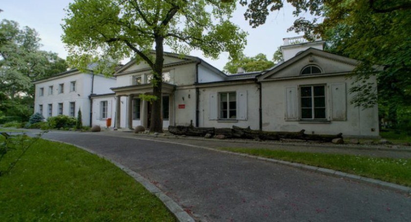 Muzeum Ziemi zniknie?! Ludzie się sprzeciwiają