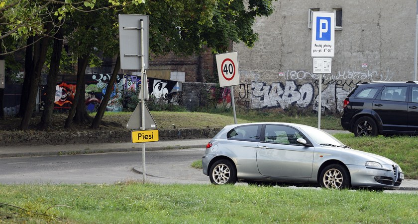 Piesi na Pradze Północ