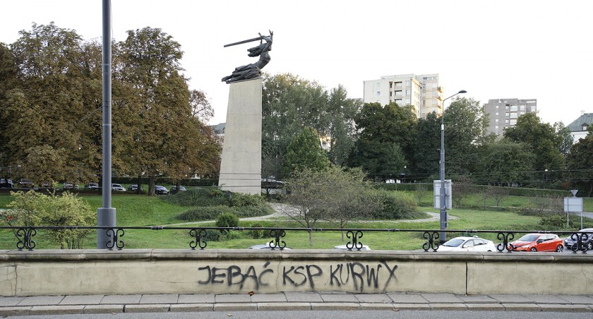 Napisy na warszawskich murach