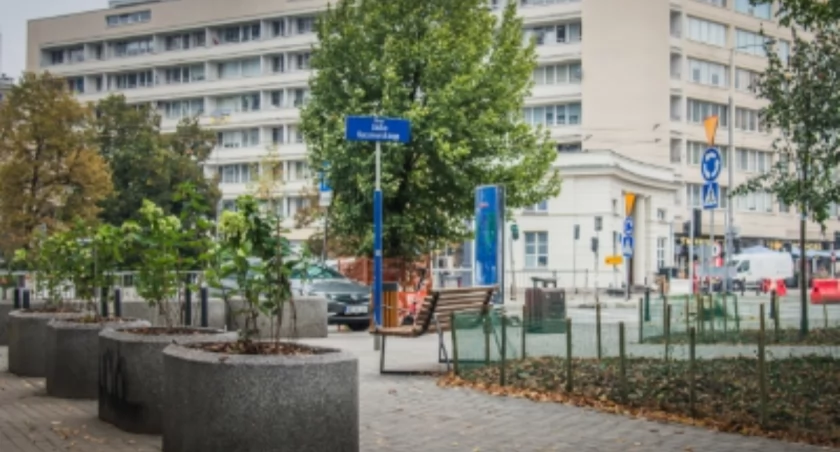 Odmieniony Skwer Jacka Kaczmarskiego