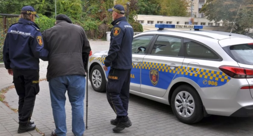 Tradycyjnie, strażnicy miejscy pomogą dotrzeć na wybory! 