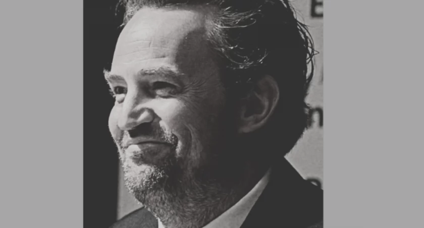 Tragiczna wiadomość. Matthew Perry, gwiazda serialu Przyjaciele, nie żyje...