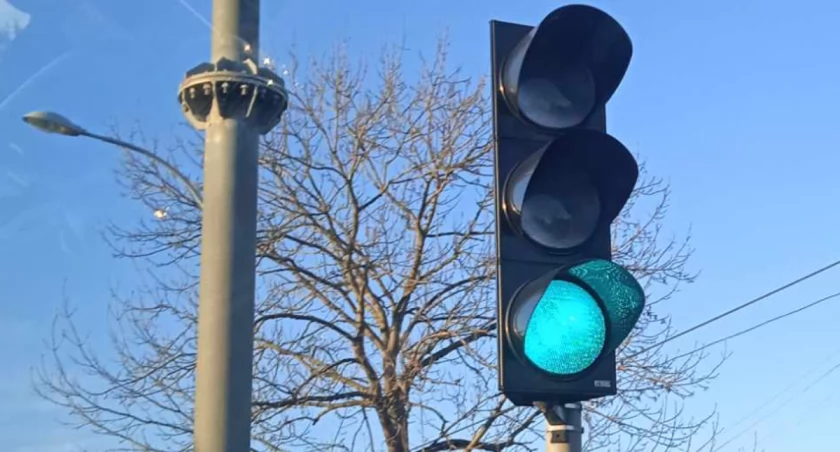 Przez tę sygnalizację tworzą się korki na Mokotowie