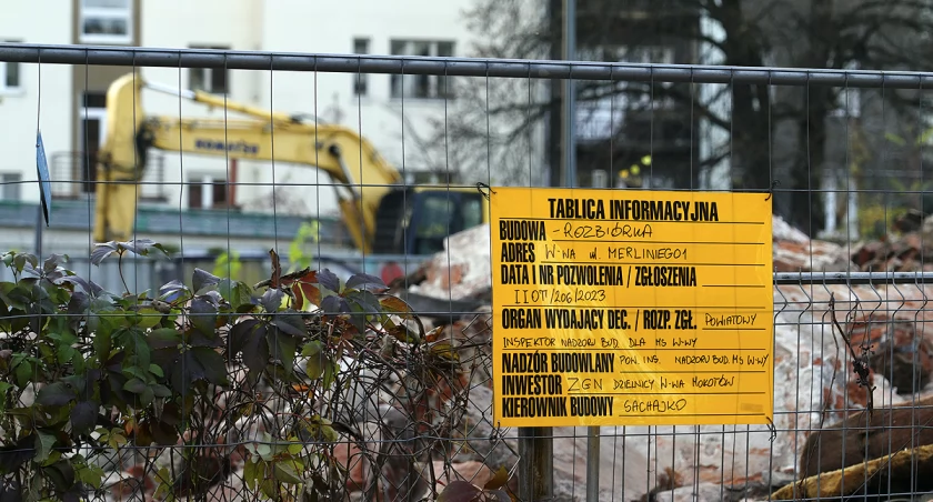 Podniesiono poziom warszawskich standardów budowlanych
