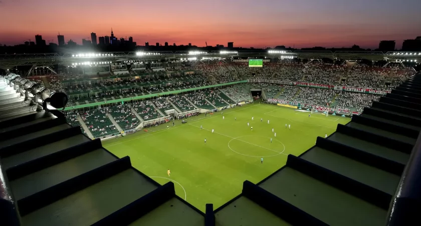 Legia Warszawa będzie grać z AZ ALKMAAR. WTP zapowiedział zmiany!