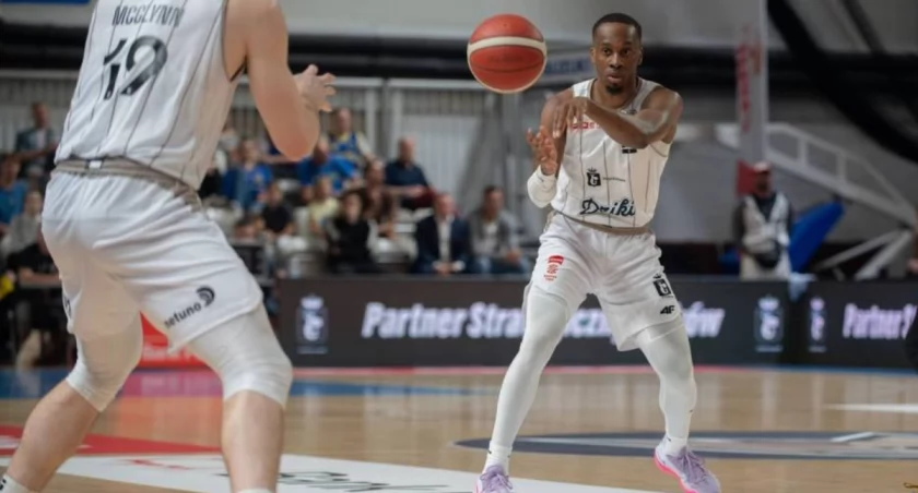 Dziki Warszawa vs Arka Gdynia - trzecia wygrana z rzędu ochockiej Watahy