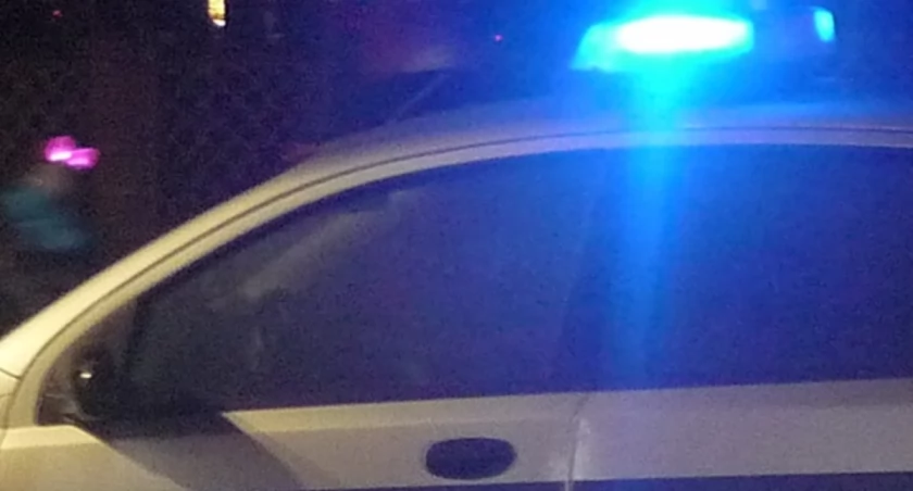 Doprowadził do kolizji, po czym odjechał