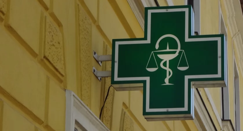 Mieszkańcy się sprzeciwiali. Apteka i tak zniknie