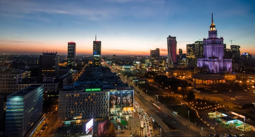 Co z reklamami wyborczymi? Gdzie mogą wisieć plakaty?