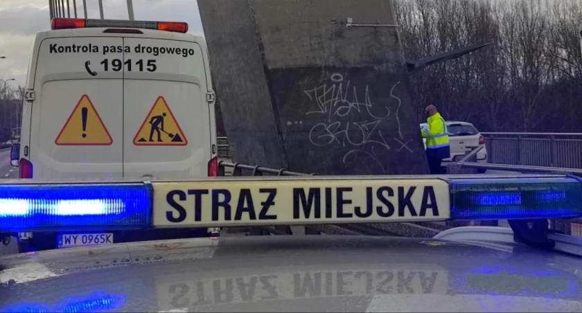 Ktoś włamał się do... mostu! 