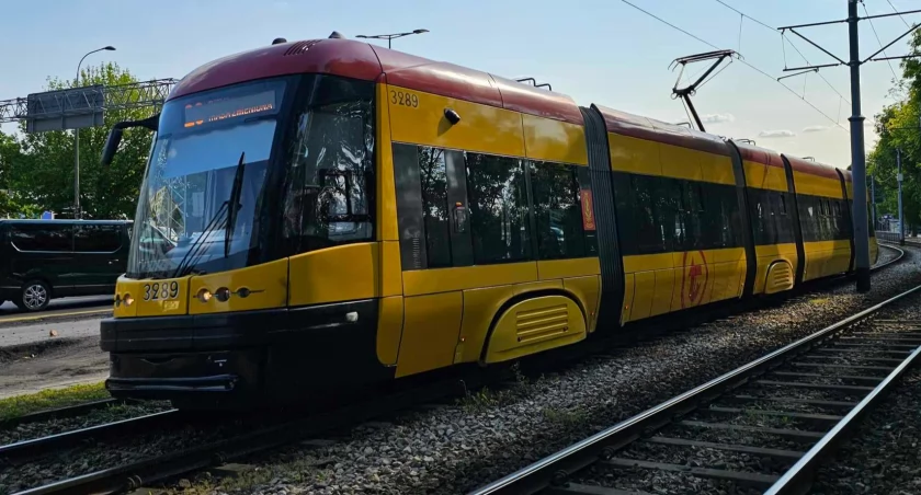 14-latek wpadł pod tramwaj