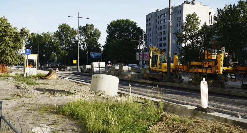 Na Mokotowie cud domniemany na budowie