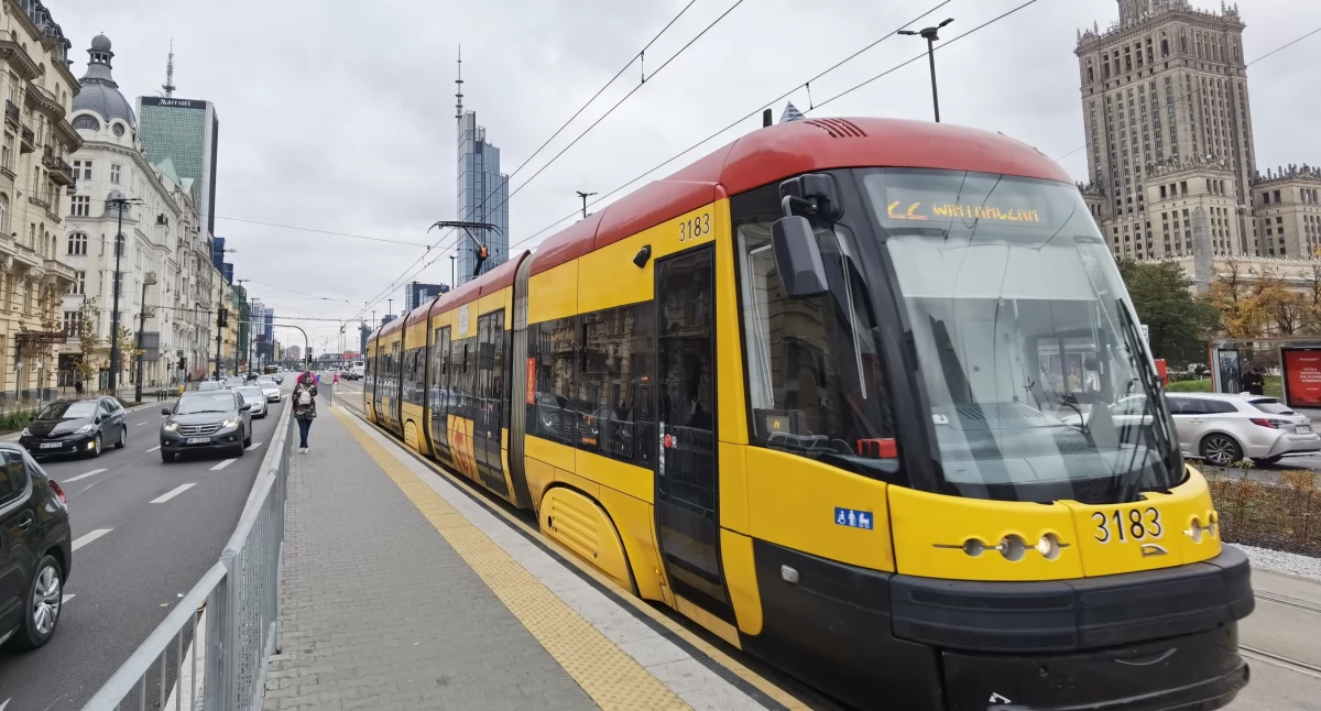Długi weekend więc zmiany w komunikacji miejskiej