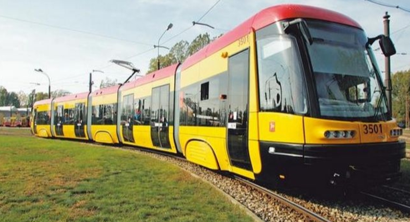 Pasażer opluł motorniczą. Wstrzymany ruch tramwajowy na ulicy Grójeckiej 
