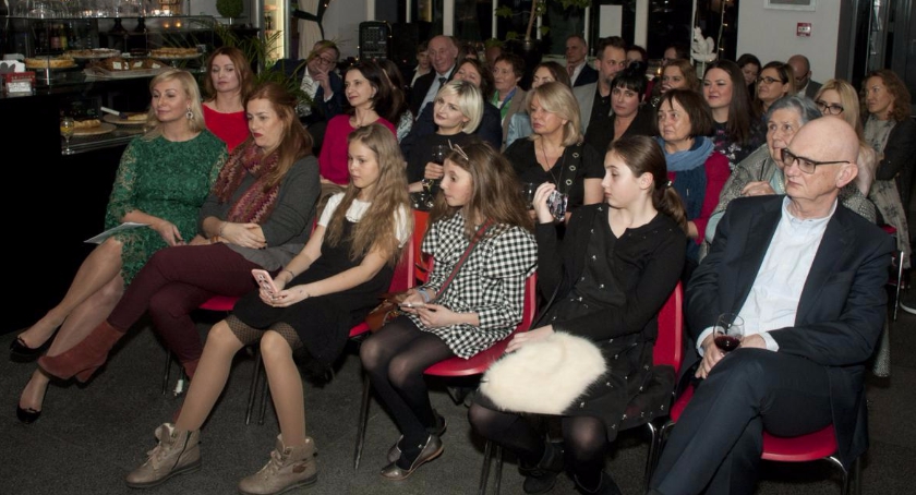 Inauguracja działalności Fundacji Kobiet Dobrawa