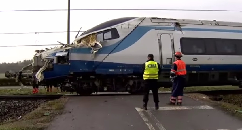Rozbite Pendolino przetransportowano do Warszawy