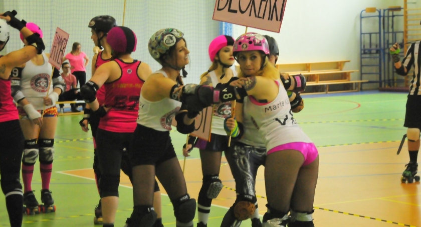 Roller Derby: Warsaw Hellcats pokonuje Hard Breaking Dolls z czeskiej Pragi