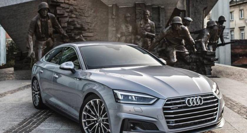 Audi Polska przeprasza za zdjęcie przy pomniku Powstania Warszawskiego