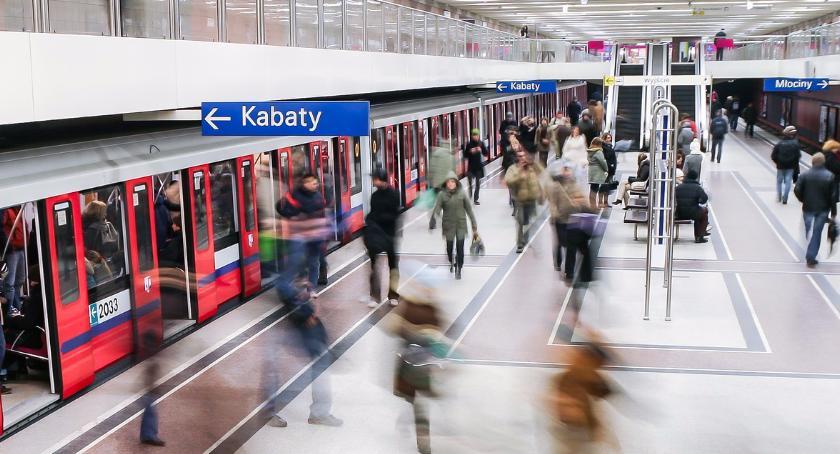 Siedem nieszczęśliwych zdarzeń w metrze od początku roku. Bądźmy ostrożniejsi!