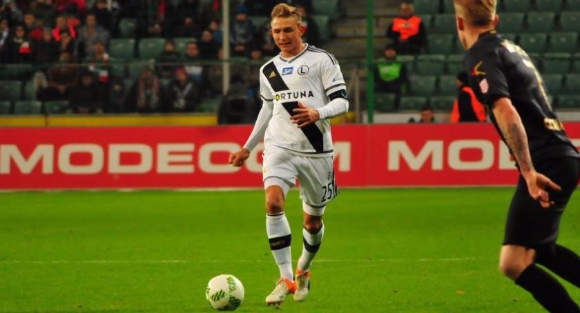 Jakub Rzeźniczak odchodzi z Legii Warszawa