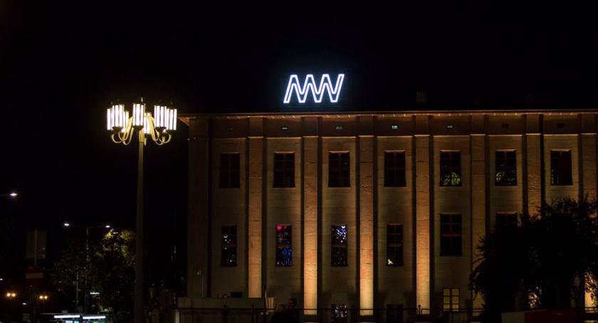 Nowy warszawski neon