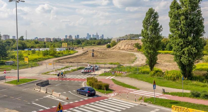 Zaglądamy na plac budowy Czerniakowskiej bis. Dzieje się!