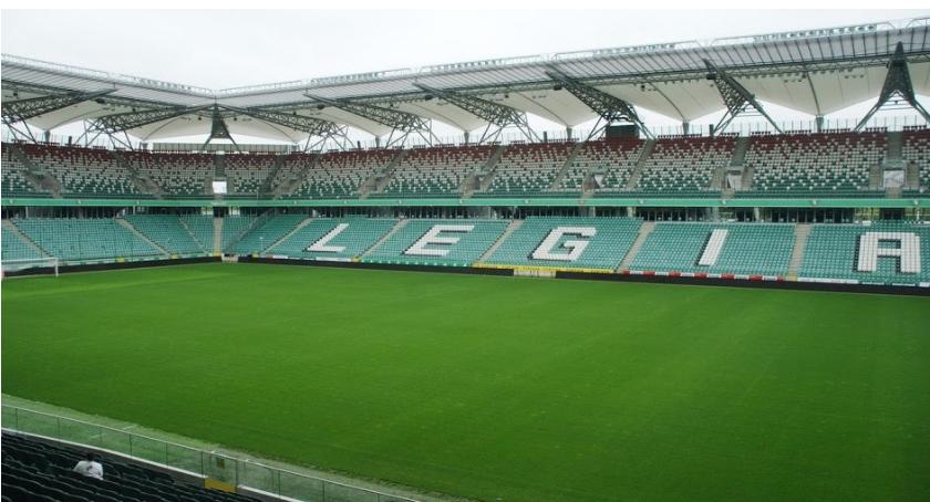 Zmiany w komunikacji. Mecz na stadionie Legii