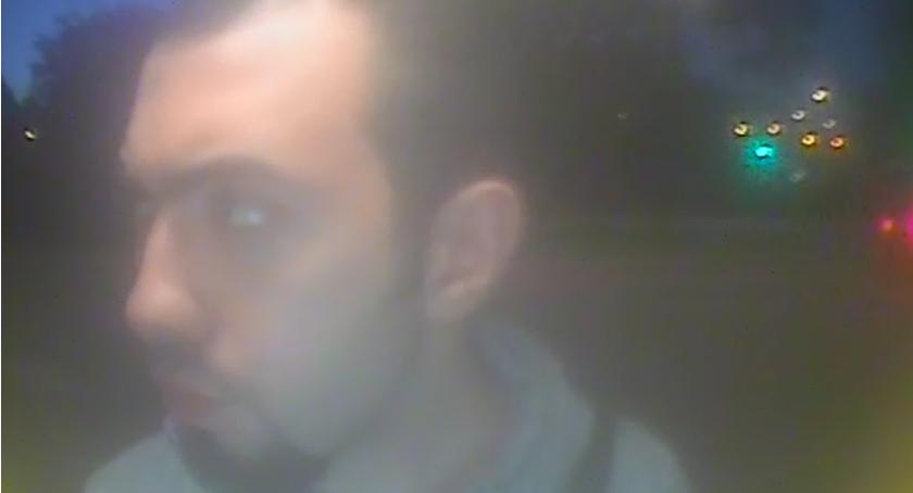 Rozpoznajesz tego mężczyznę? Zadzwoń na policję!