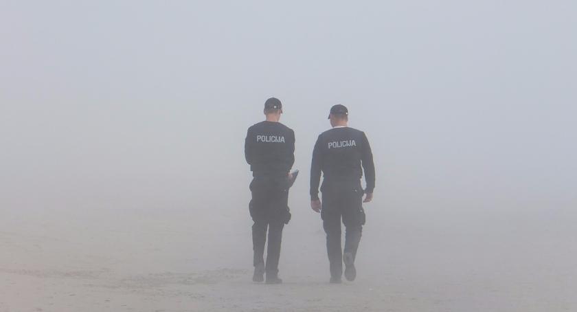 Taśmy policji. Funkcjonariusze stworzyli własny film