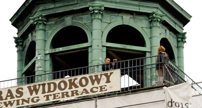 Uważaj robiąc pamiątkowe focie  