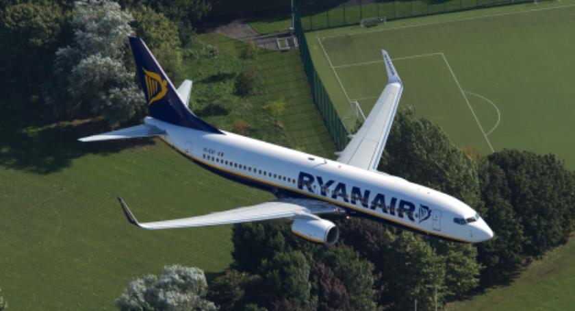 Ryanair wycofuje się z połączeń z Warszawy do Gdańska i Wrocławia