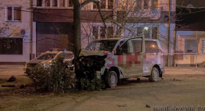 Wielki pościg, strzelanina, ranni policjanci i sprawca - nocna akcja w Grodzisku Mazowieckim