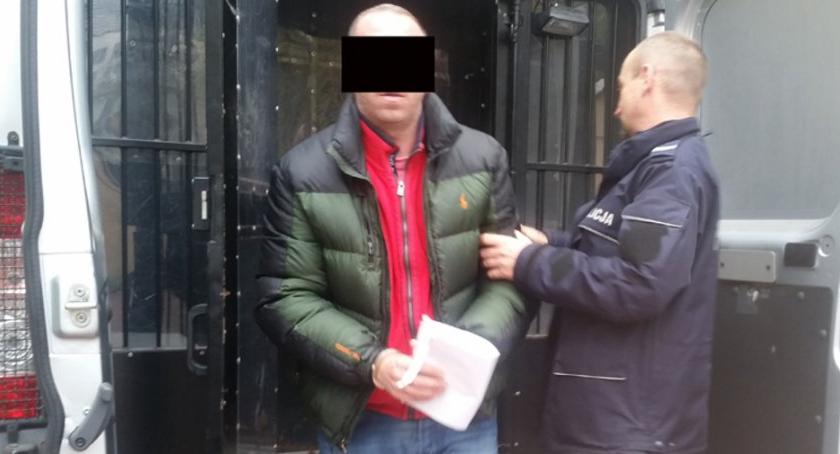 Szukały go warszawskie prokuratury i Interpol. Zatrzymany przypadkowo przy PKiN.