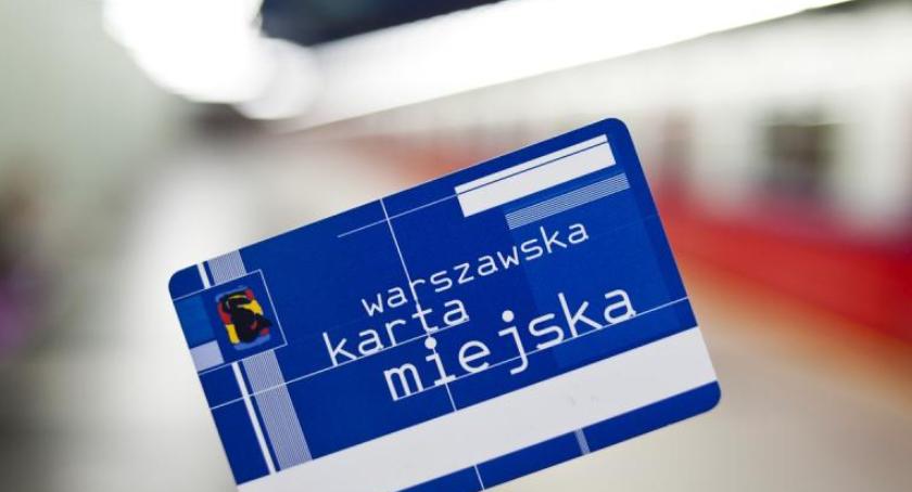 Nowe biletomaty w ośmiu dzielnicach i Piasecznie