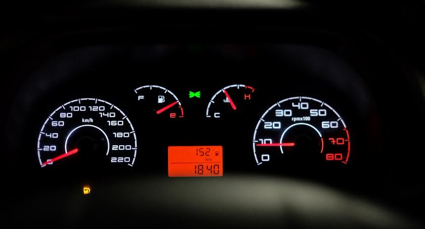 W Warszawie za darmo naładujesz samochód elektryczny