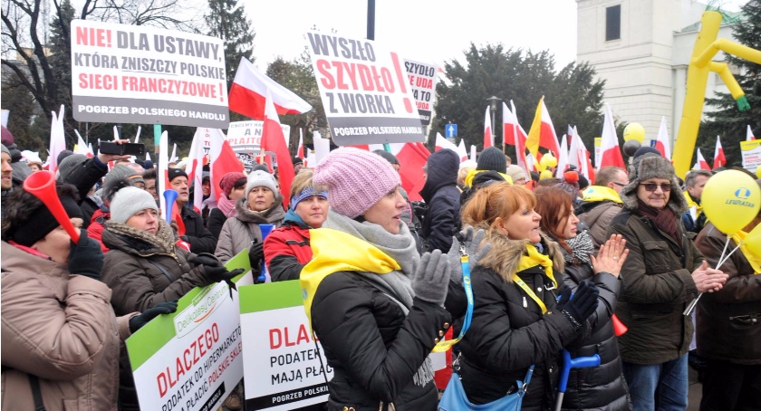 Demonstracja w obronie polskiego handlu [zdjęcia]