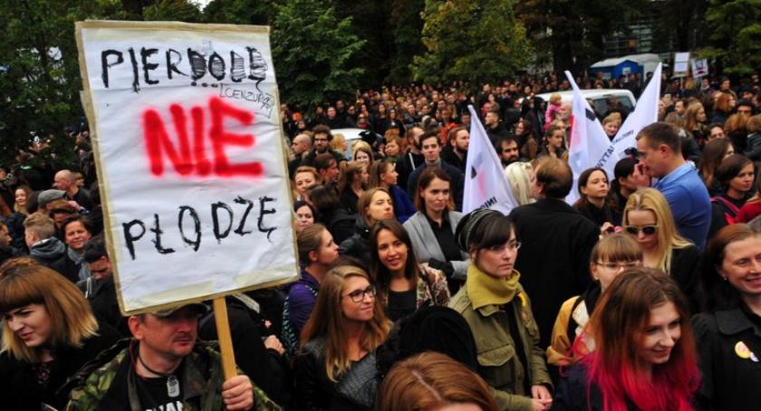 Czarna Środa na ulicach Warszawy