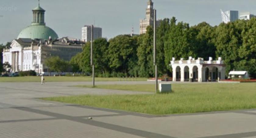 Plac Piłsudskiego w rękach wojewody? 