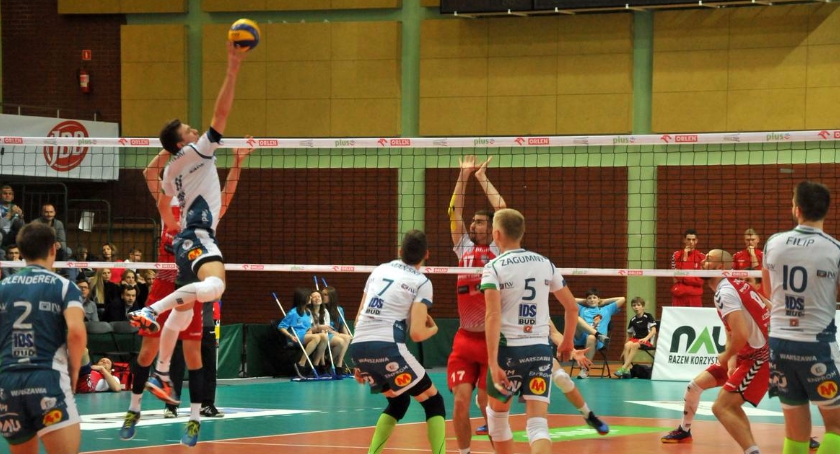 Effector Kielce pokonany w Warszawie