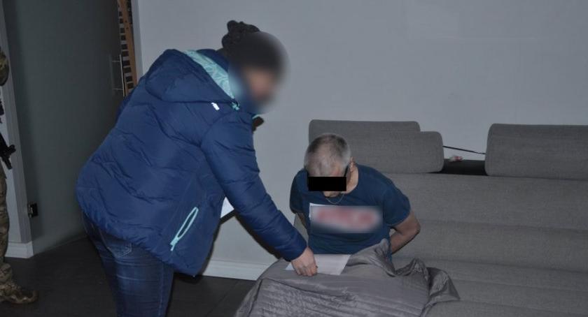 Wielka akcja służb – zatrzymane 32 osoby za handel narkotykami [ZDJĘCIA]