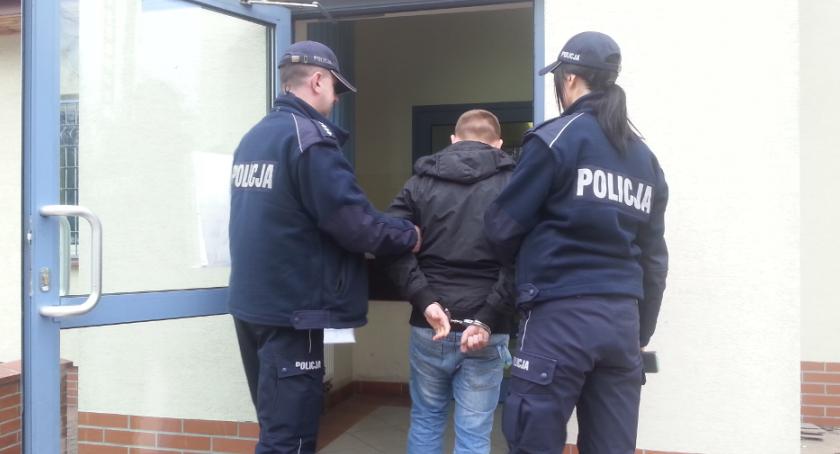 Włamał się do dzwonnicy, chciał wejść do plebanii. Plan był (niemal) doskonały