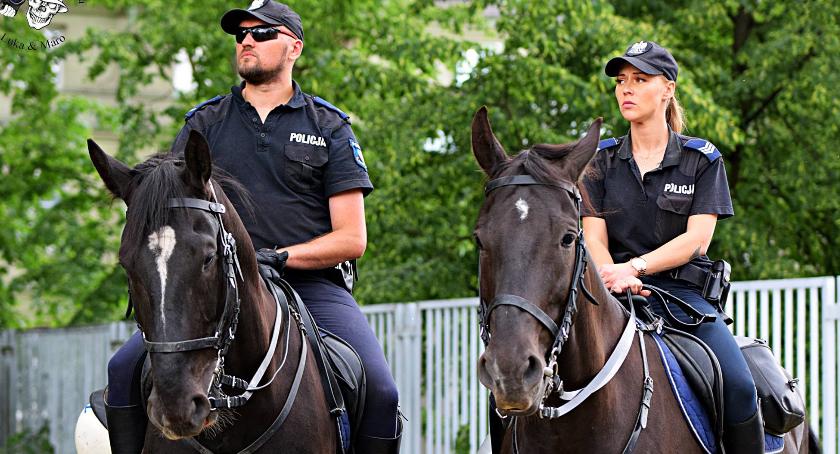 Policja konna [ZDJĘCIA]