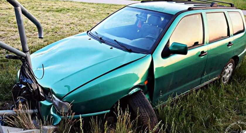 Zdjął tablice rejestracyjne, zostawił auto i uciekł [ZDJĘCIA]